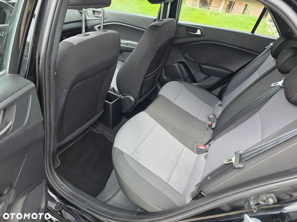 Hyundai i20 1.2 - 11