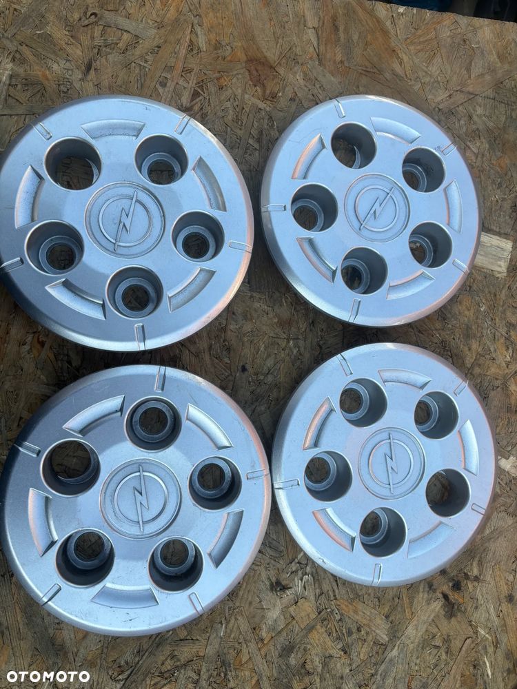 Opel Movano C od 2022r - Kołpaki na felgi rozmiar 16" - 1