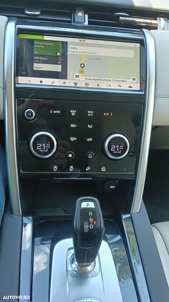 Land Rover Discovery Sport 2.0 P200 MHEV SE - 9