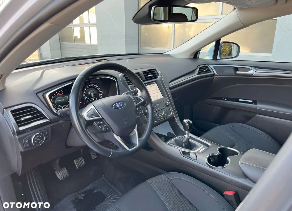 Ford Mondeo 1.5 EcoBoost Titanium - 10