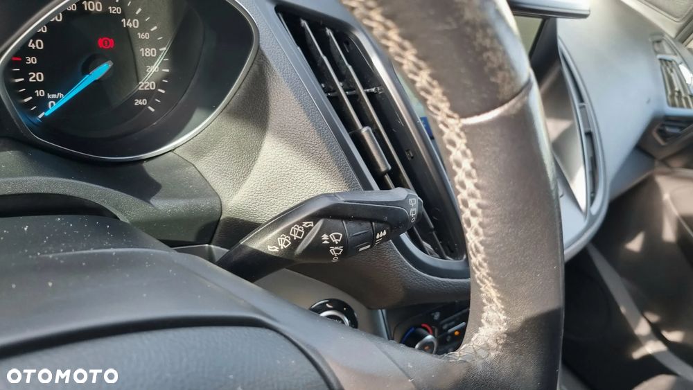 Ford Kuga 2.0 TDCi 4x2 Cool & Connect - 24