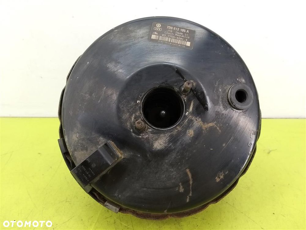 Serwo hamulca VW Transporter T4 1992-2003 2.5 TDI  102KM 7D0612105A - 2