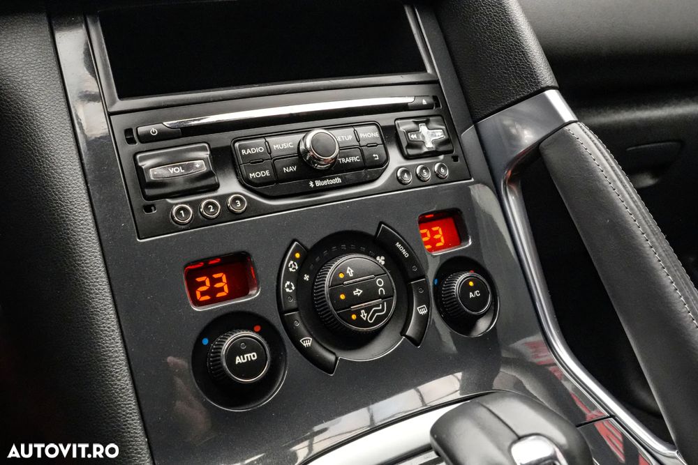 Peugeot 3008 HYbrid4 2.0 HDI FAP ETG + Electric - 20