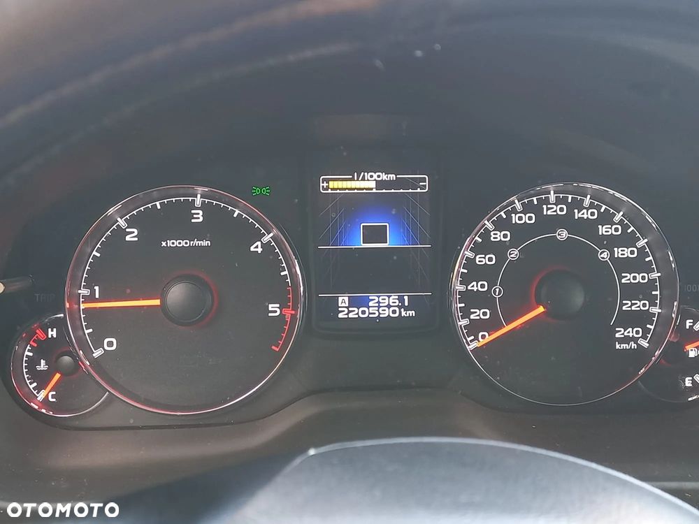 Subaru Legacy 2.0 D Comfort - 8