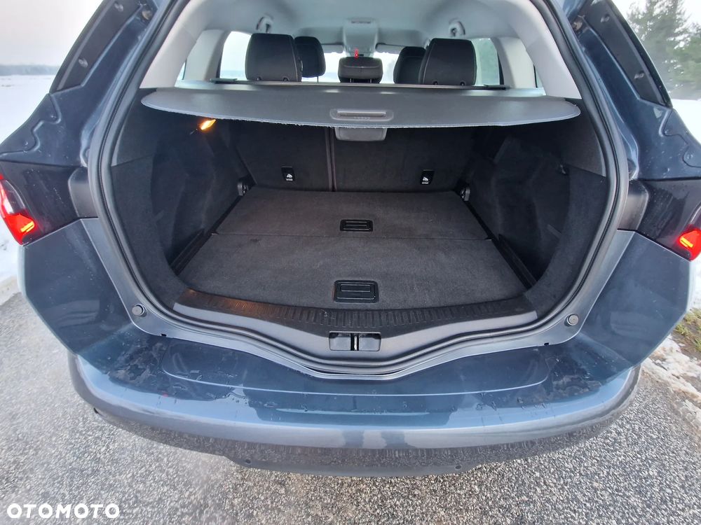 Renault Megane ENERGY TCe 100 LIMITED - 19