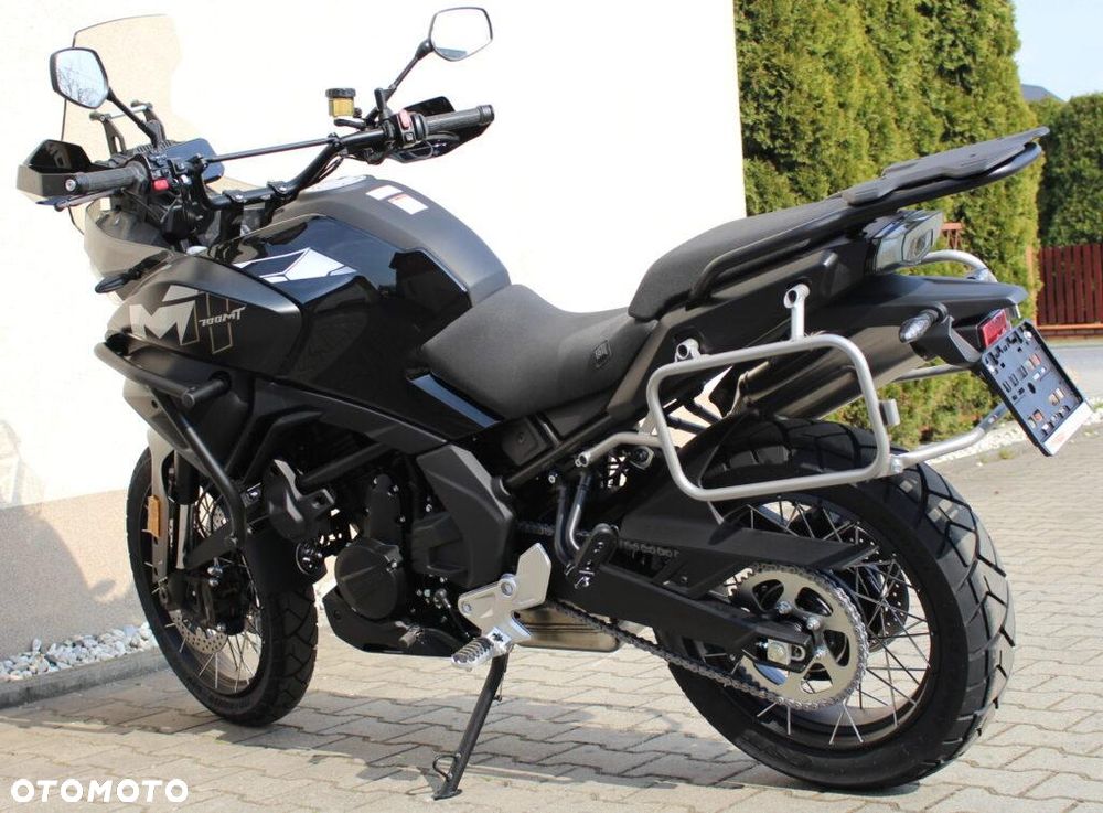 CFMoto 700MT - 7