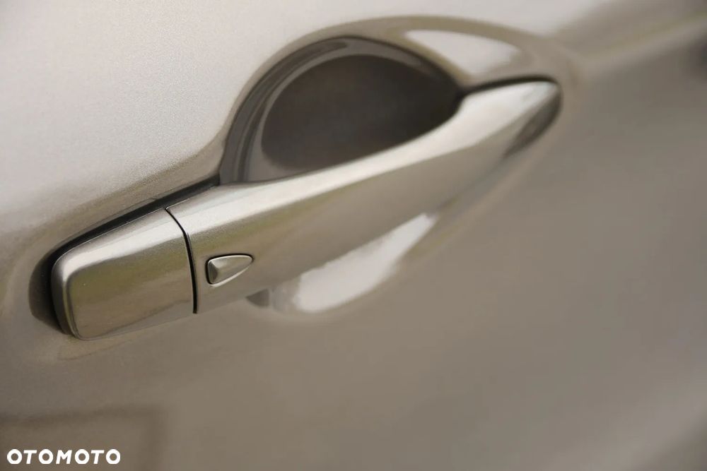 Nissan Qashqai 1.6 DIG-T Tekna - 19