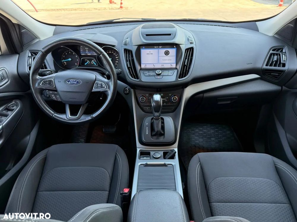 Ford Kuga - 16