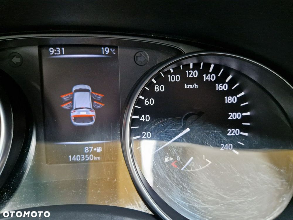 Nissan Qashqai - 12