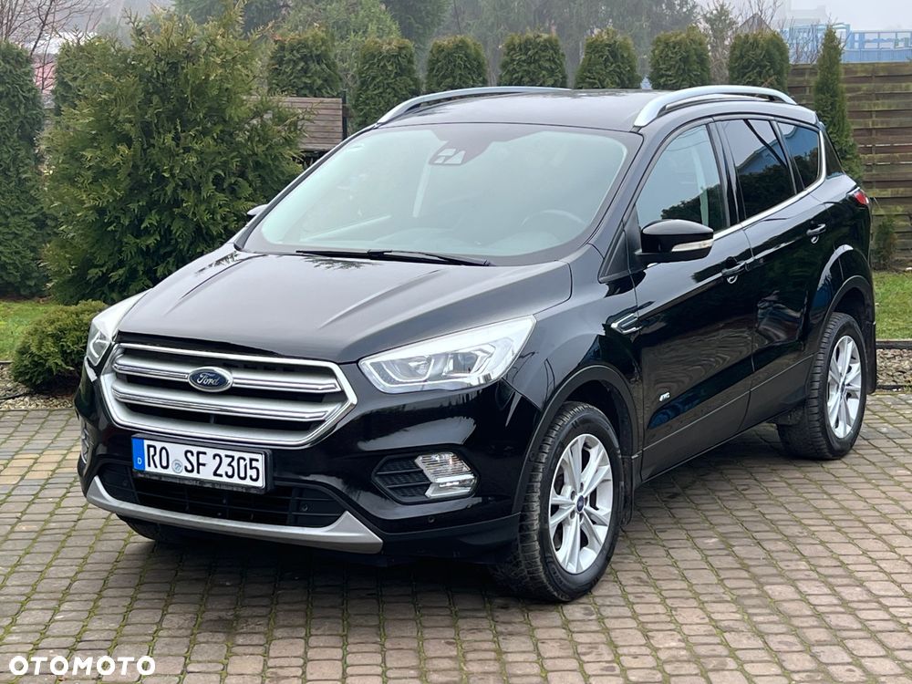 Ford Kuga - 1