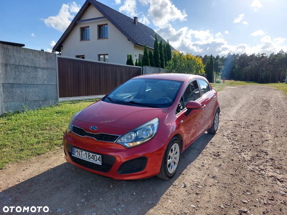 Kia Rio - 20