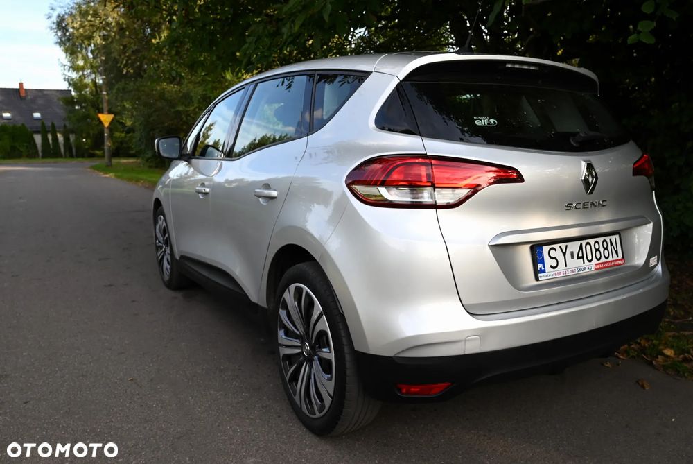 Renault Scenic - 23