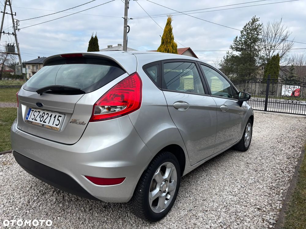 Ford Fiesta - 5
