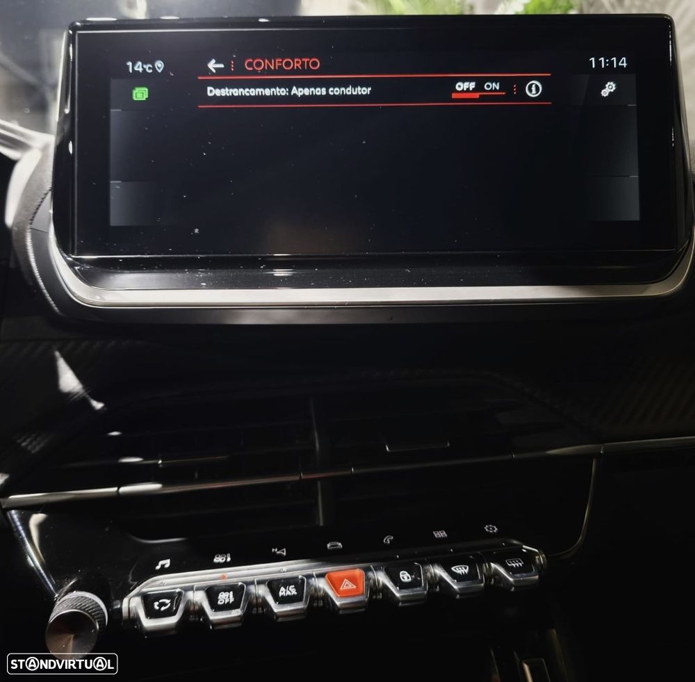 Peugeot 2008 1.2 PureTech Allure Pack - 20