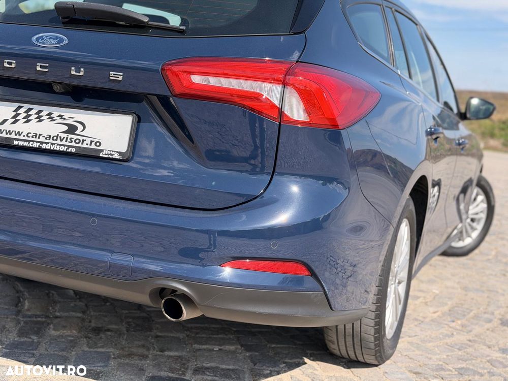 Ford Focus 2.0 EcoBlue Titanium - 14