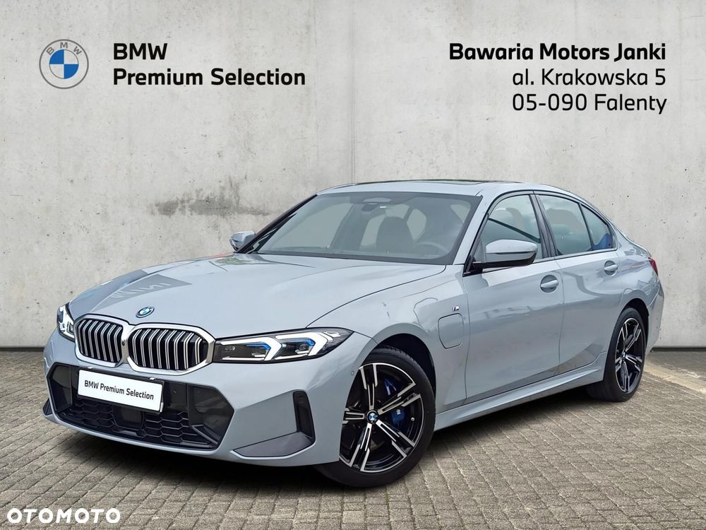 BMW 330E