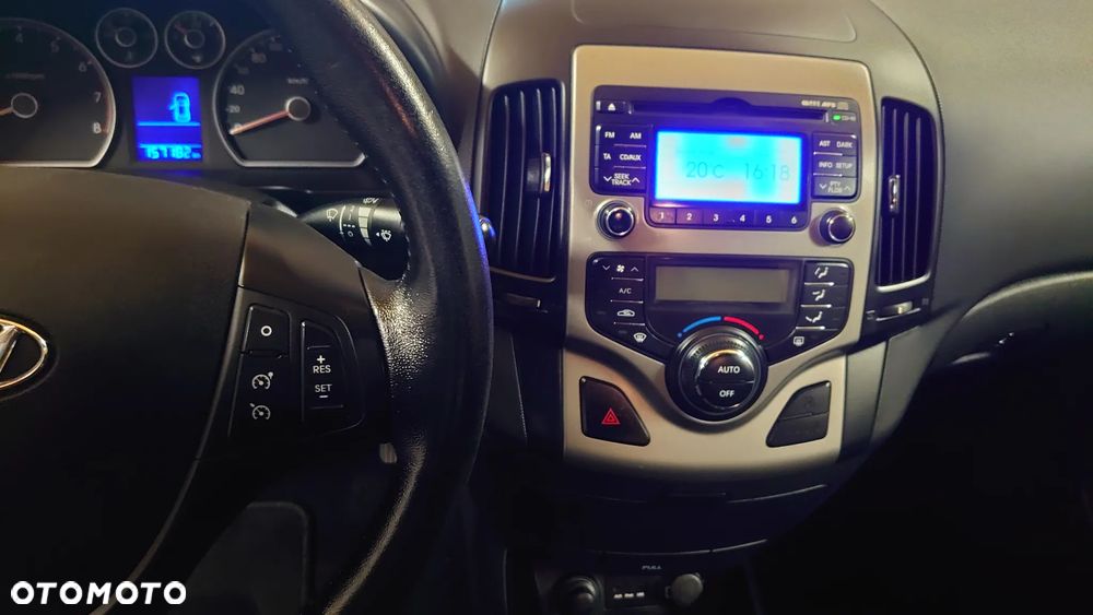 Hyundai i30 1.4 Blue Comfort - 22
