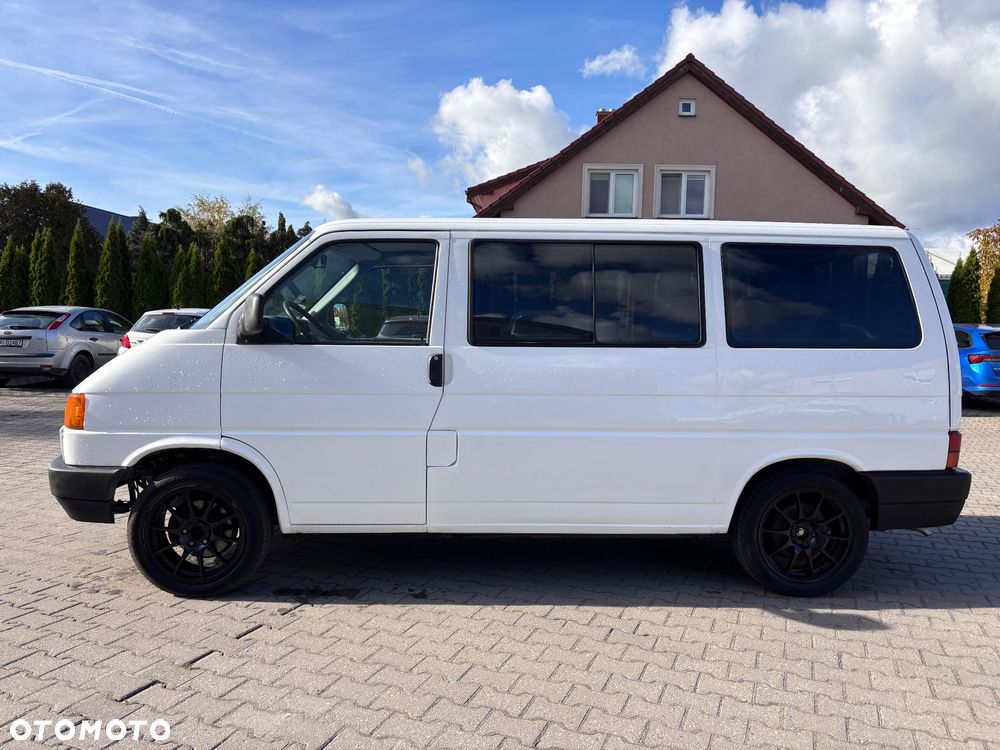 Volkswagen Multivan Standard - 5