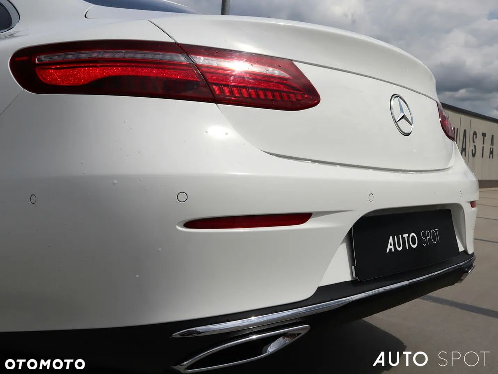 Mercedes-Benz Klasa E 220 d Coupe 9G-TRONIC - 6