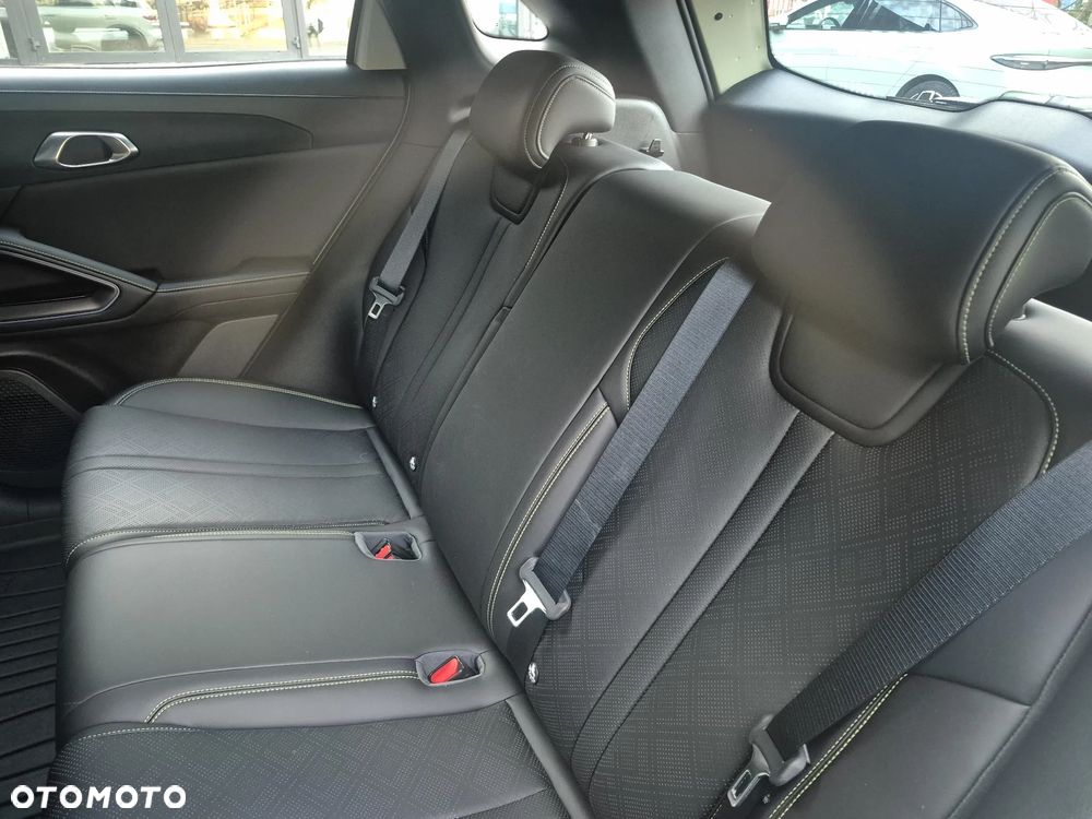 BYD Atto 2 45kWh Active - 17