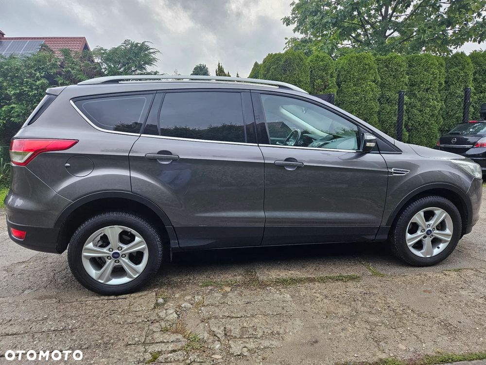 Ford Kuga - 10