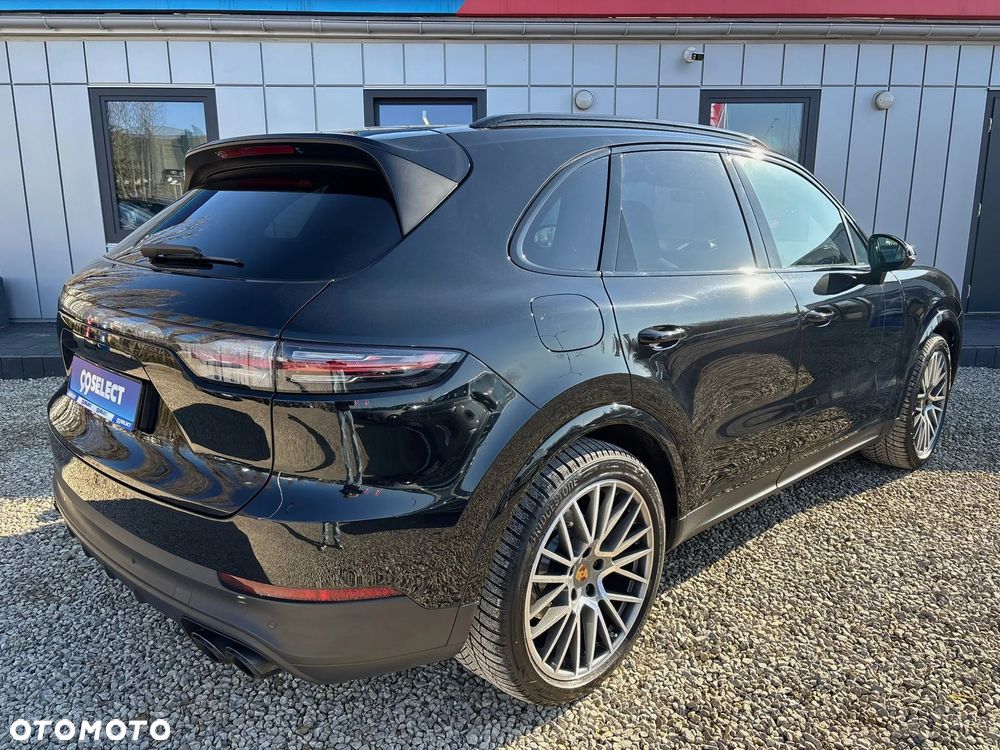 Porsche Cayenne Platinum Edition - 4