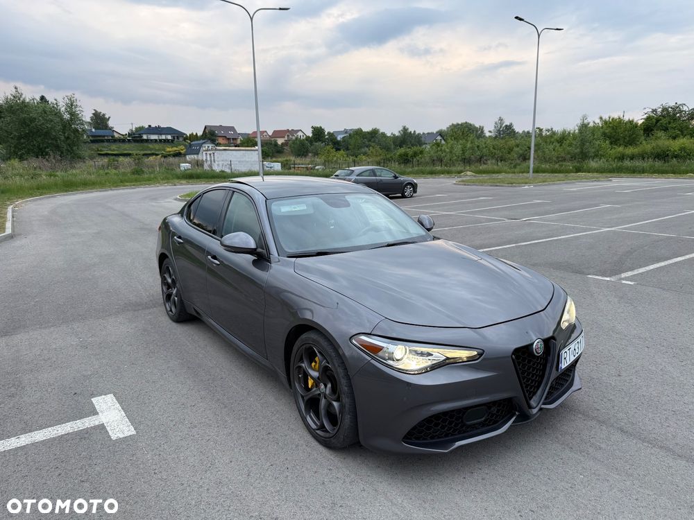 Alfa Romeo Giulia 2.0 Turbo Veloce TI Q4 - 1