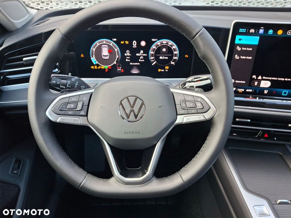 Volkswagen Passat - 24