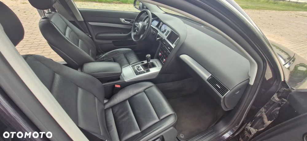 Audi A6 Avant - 13