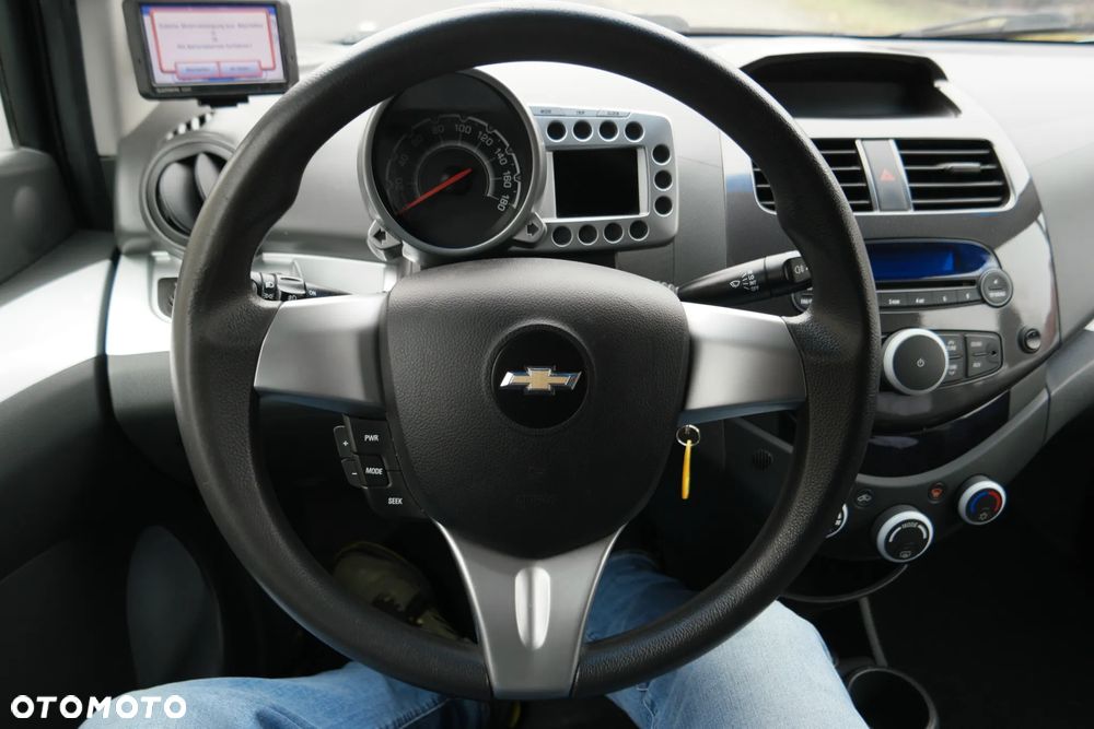 Chevrolet Spark 1.2 LT - 29