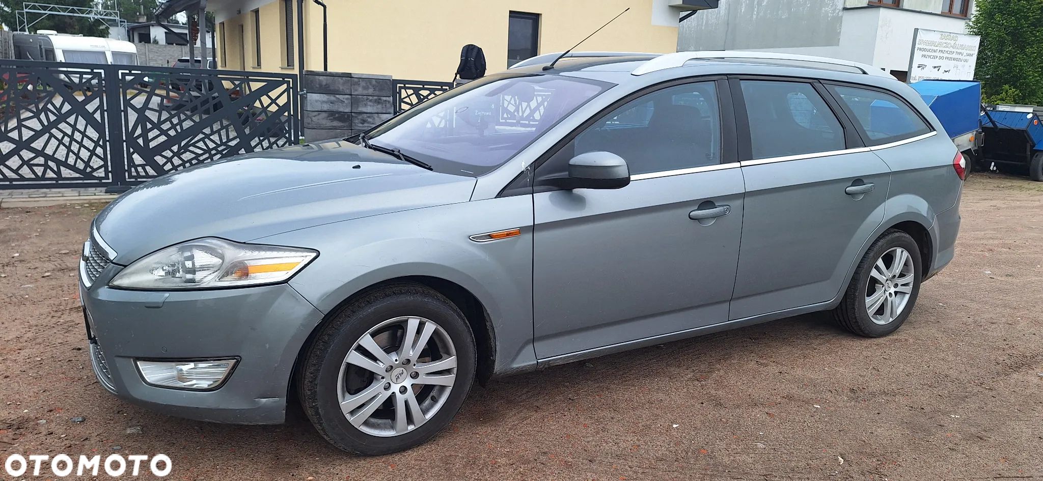 Ford Mondeo 2.0 TDCi Ambiente - 1