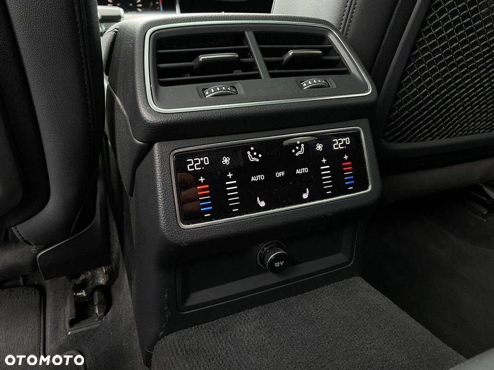 Audi A6 Allroad - 15