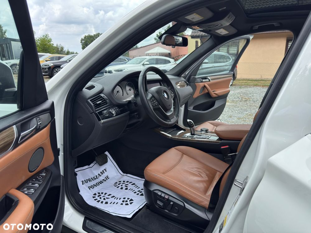 BMW X3 xDrive28i xLine - 29