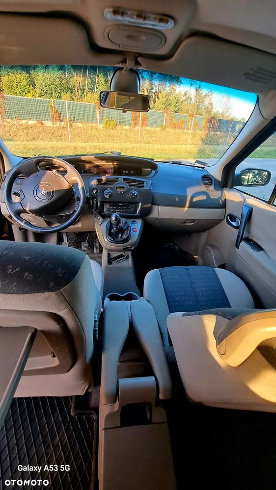 Renault Grand Scenic Gr 2.0 16V Emotion - 10