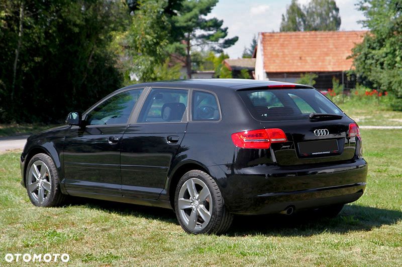 Audi A3 Sportback - 4