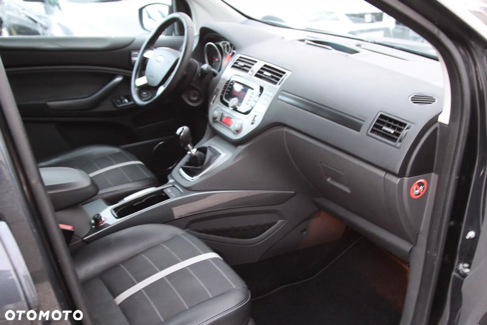 Ford Kuga 2.0 TDCi Titanium - 15