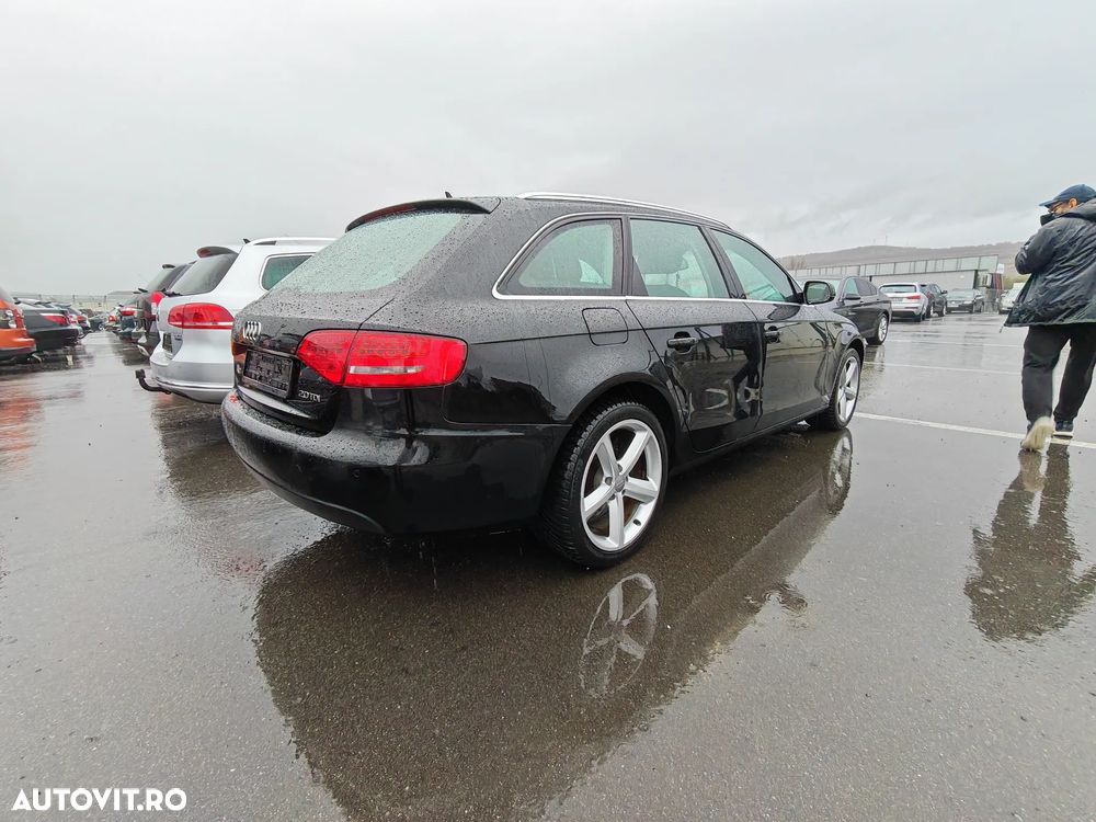 Audi A4 Limuzina 2.0 TDI B8 - 4