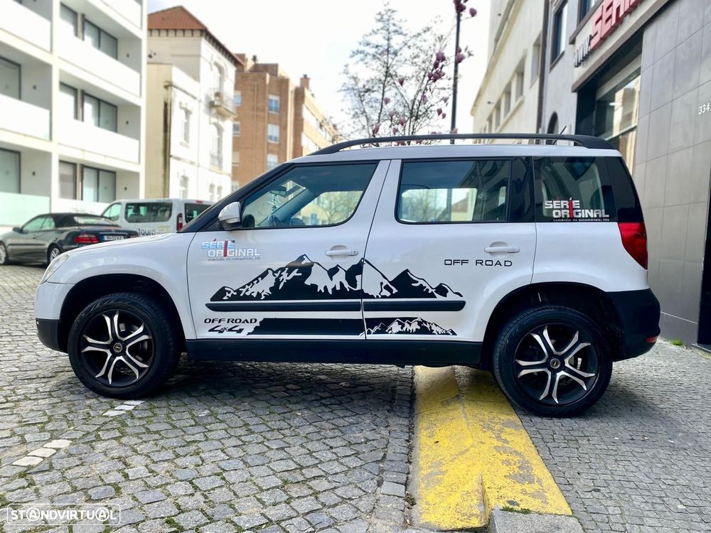 Skoda Yeti 2.0 TDI Active 4x4 - 10