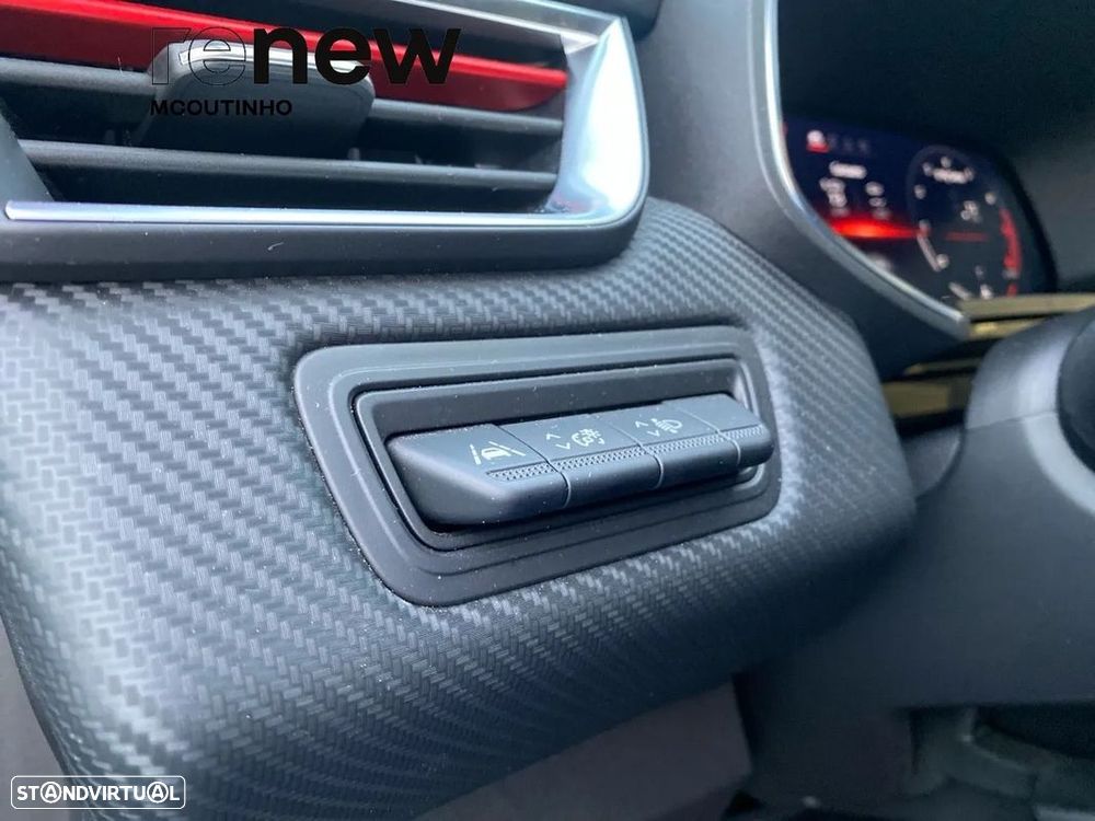 Renault Clio 1.0 TCe RS Line - 12