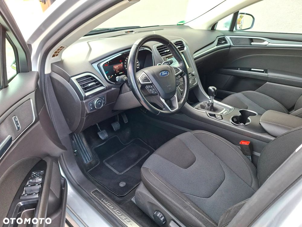 Ford Mondeo 2.0 TDCi STart-Stopp Titanium - 18