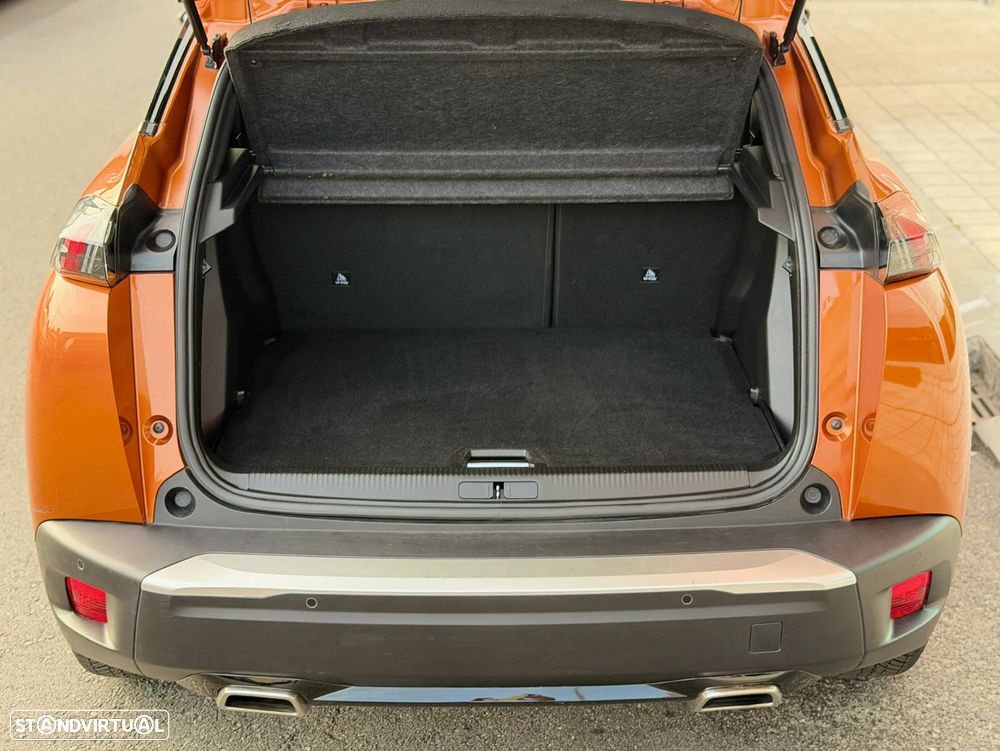 Peugeot 2008 1.2 PureTech Allure Pack EAT8 - 15