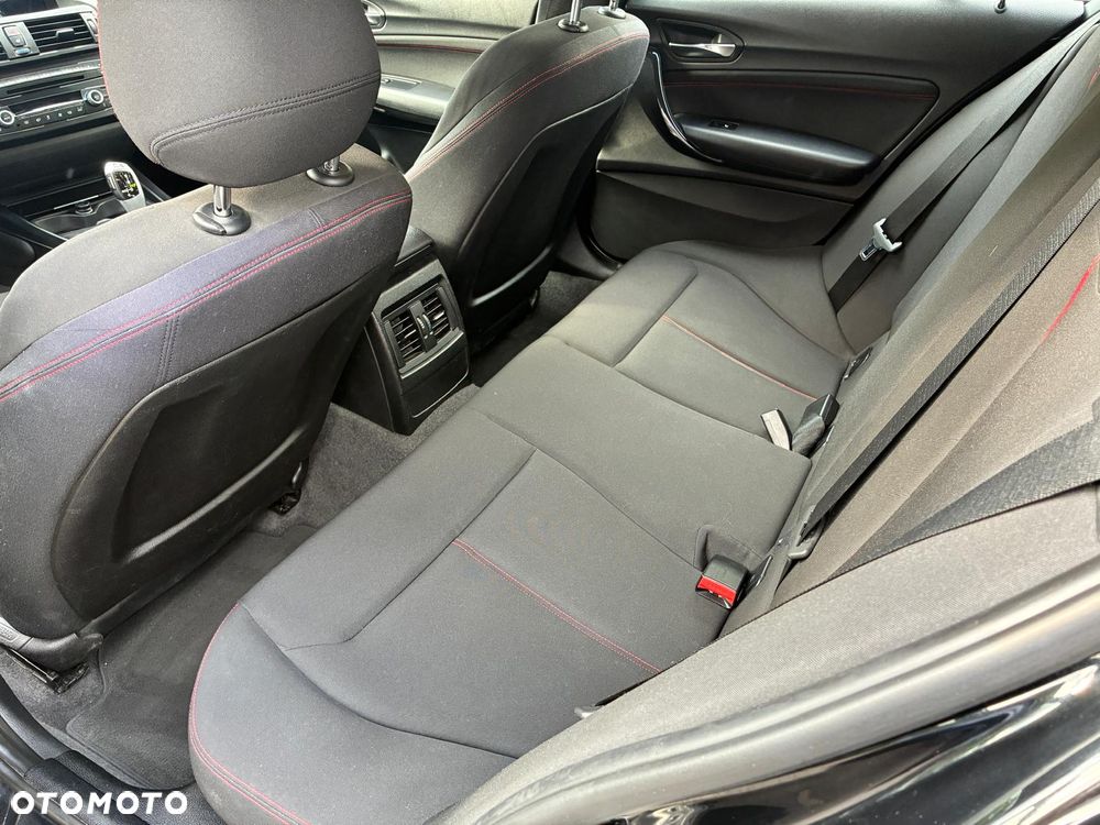 BMW Seria 1 116d Sport Line - 7