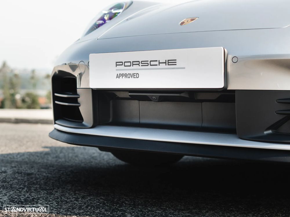 Porsche 911 (992) Carrera - 31