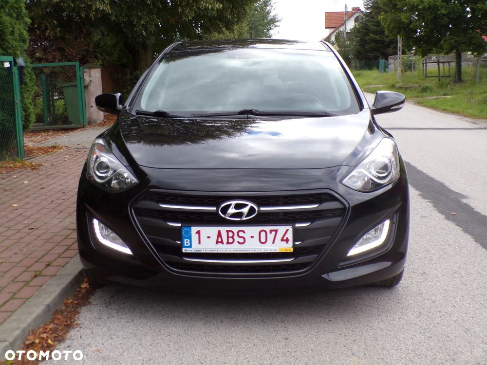 Hyundai i30 1.6 CRDi BlueDrive Comfort - 19