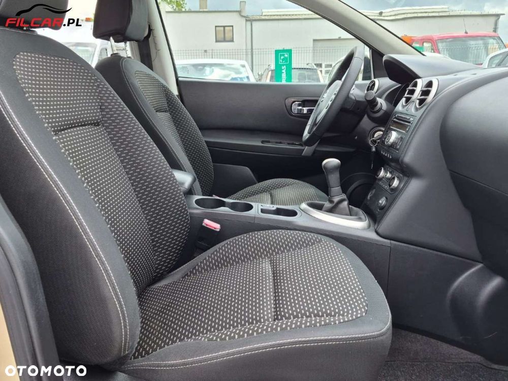 Nissan Qashqai - 13