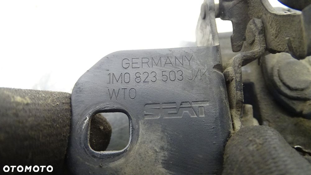 ZAMEK MASKI SEAT TOLEDO II 1.8 - 3