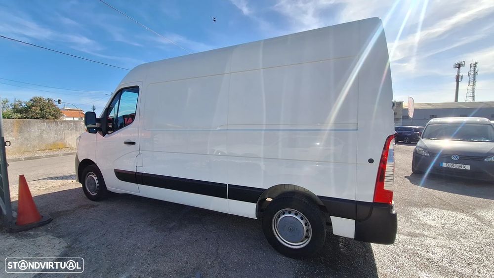 Renault Master 2.3 dci L2H2 hka 3.3t Caixa Automática - 16