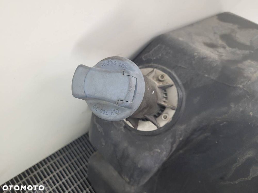 ZBIORNIK ADBLUE MAN TGX I 81154025049 KOMPLETNY - 9