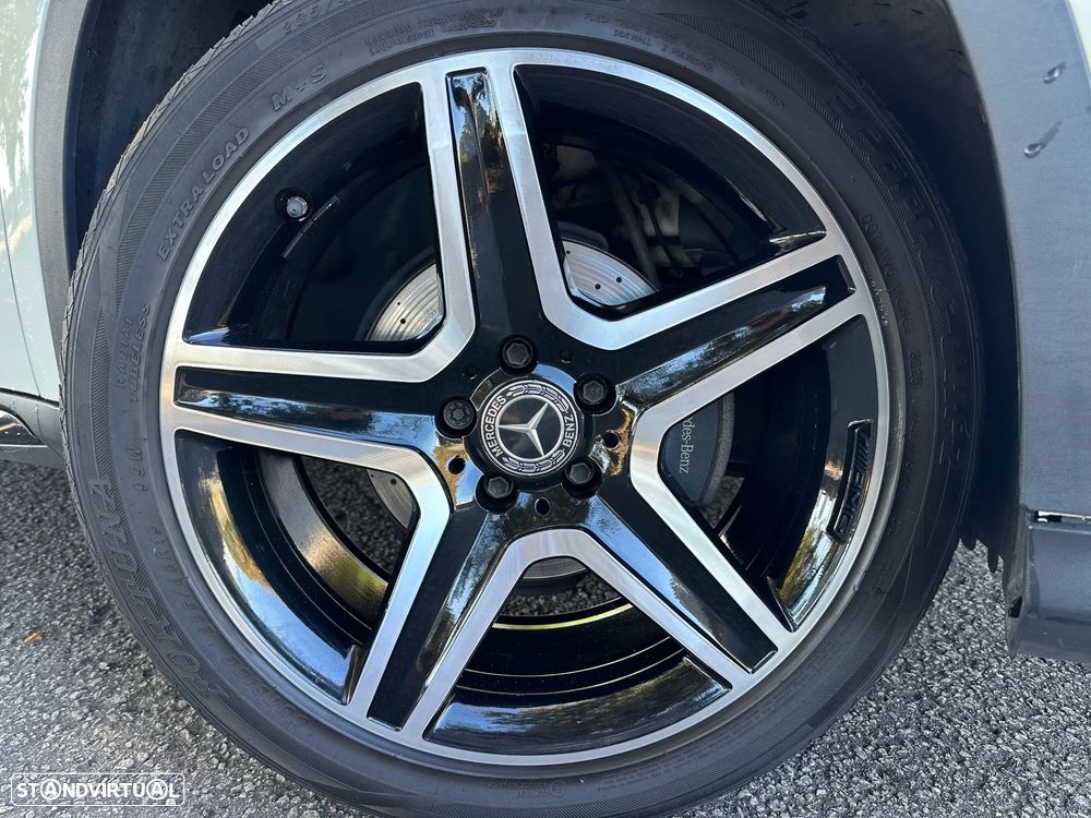 Mercedes-Benz GLA 180 - 3