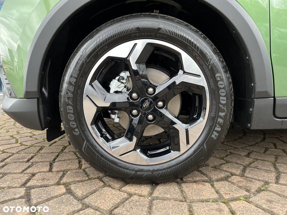 Ford Tourneo Courier - 13